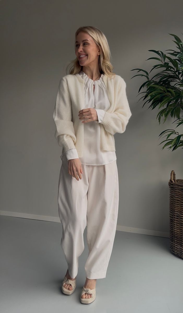 Amuse Cardigan Julie 903OffwhitePS26